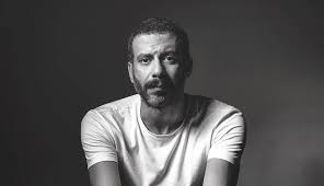 م.ي، بـ الزنا، وخلال الاستماع لأقواله في النيابة العامة، قدم 73 مقطع فيديو جرى تحريزها. Ø®Ø§Øµ ÙØ­ÙØ¯ ÙØ±Ø§Ø¬ ÙØ§ ÙÙÙÙ Ø§ÙØ¬Ø²Ù Ø¨Ø®Ø±ÙØ¬ ØªÙØ§Ø·Ø¹ Ø·Ø±Ù ÙÙ Ø§Ù