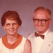 Margaret Elizabeth Lauer Hiller (1914-2004)