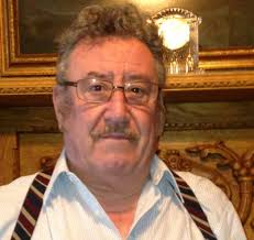 Ernie Warren Wood Carver