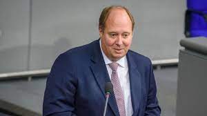 Helge braun had an indirect path into the berlin political world. Helge Braun Zu Corona Lockerungen Wir Leben Nicht Nach Sondern Mitten In Einer Pandemie Archiv