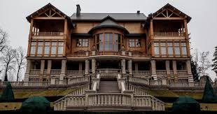 Maybe you would like to learn more about one of these? Nostalgiya Po Mezhigoryu Yanukovich Rasskazal Rossijskim Smi O Svoej Samoj Bolshoj Oshibke Politika Tch Ua