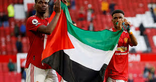 This is the official page for paul labile pogba. Pogba Diallo Hold Up Palestine Flag At Manchester United Match Gaza News Al Jazeera