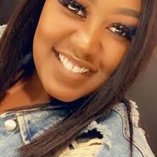 Sugar Babies That Love Beach Dates With Sugar Daddy