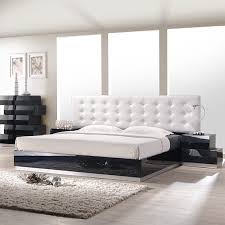Over 3,000 bedroom sets great selection & price free shipping on prime eligible orders. 55 Creative And Unique Master Bedroom Designs And Ideas The Sleep Judge