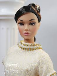 POPPY PARKER LOVES MYSTERY DATE BEACH DATE