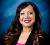 Maria Peralez joins D.L. Evans Bank in Burley