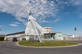 Soyez les bienvenus sur le site de l'établissement secondaire de payerne et environs. Ruag Nimmt Neuen Standplatz In Payerne In Betrieb Cockpit