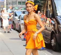 Steal Her Style 5 Of Zendaya S Best Chic Feminine Looks Kiss