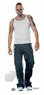 Já na prisão de belle reve, chato foi sentenciado à pena de morte. El Diablo Esquadrao Suicida