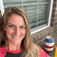 Heidi Norwood's Instagram, Twitter & Facebook