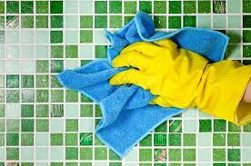 Wie man mit ein paar pflanzen und den richtigen accessoires sein badezimmer verschönern kann. 70er Jahre Bad Aufpeppen Tipps Und Tricks