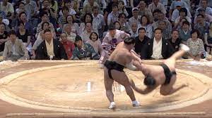 Saba-ori  Forward force down - GRAND SUMO Highlights - TV - NHK WORLD -  English