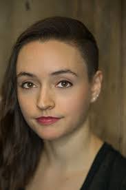 Mavis Ray's Instagram, Twitter & Facebook