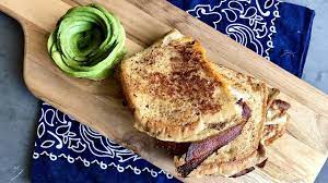 Quick Easy Weeknight Dinners Made With Rotisserie Chicken Rachael Ray Show In 2021 Egg Toast Bacon Sandwich Recipes Sandwiches