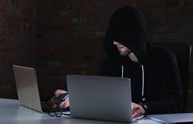 Free Photo Hacker Man On Laptop