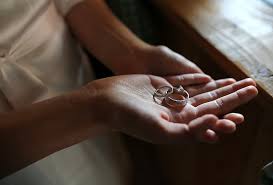 7 Tips For Choosing The Perfect Engagement Ring – FLUX MAGAZINE
