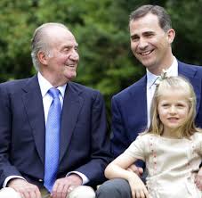 Royale familie felipe mit seiner frau letizia und den beiden töchtern, kronprinzessin leonor und ihre jüngere schwester sofía. Konig Felipe Von Spanien Welt