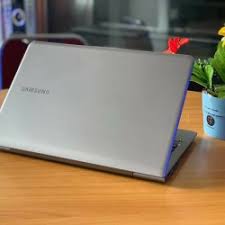 Pink background design free pink backgrounds patterns. Jual Laptop Samsung Bekas Murah Terbaik Harga Terbaru August 2021