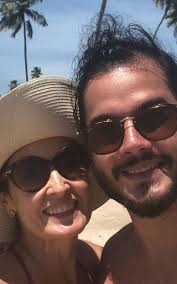 We are currently in process of looking up information on the previous dates and. Fatima Bernardes Posa De Rostinho Colado Com Tulio Gadelha Diversao O Dia