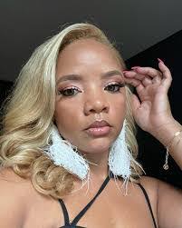 Candace Bolin's Instagram, Twitter & Facebook