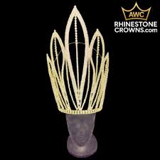 Image result for Gold Dark 1977 Crown