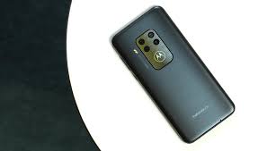 Once again this may impact your device. Motorola One Zoom Im Test Gutes Smartphone Mit Einem Problem Nextpit