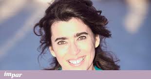 Marta Crawford: “Fazem-nos mais falta os abraços”