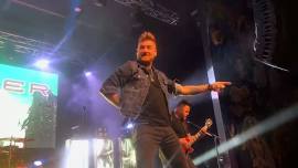 Hinder