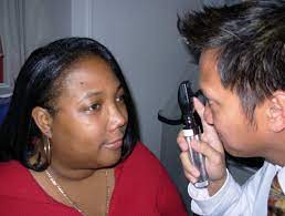 How to use a standard ophthalmoscope from welch allyn. Ophthalmoscopy Wikipedia