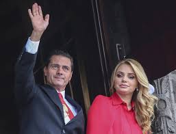 He has been married to angélica rivera since november 27, 2010. Mexico Ex First Lady Rivera Says She S Divorcing Pena Nieto