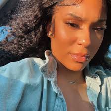 Them: There's plenty of fish in the sea.. *Me as a fish* 🌸🐟🌸🐟🌸✨