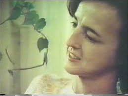 Maria Malec DSD showing her foot skills at doing house work full version