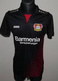 The bundesliga players as well as the 11 freunde football magazine named him the newcomer of the year. Bayer 04 Leverkusen Home Football Shirt 2017 2018 Sponsored By Barmenia Versicherungen
