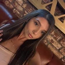 Kiersten Reese's Instagram, Twitter & Facebook