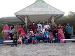 Salah satu unsur penting dalam struktur masyarakat islam adalah masjid. Kontribusi Kemenag Bantul Dalam Memakmurkan Masjid Penyuluh Agama Agar Berkiprah Nyata Kantor Kementerian Agama Kabupaten Bantul