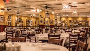 Carmine 39 S Is A Family Style Italian Restaurant In The Forum Shops At Caesars Las Vegas Offering Excepti Las Vegas Restaurants Las Vegas Italian Restaurant