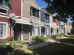 Established in 1954 in pomona, california, huntington hardware has grown from a single storefront to the size of a city block. 1985 Pomona Ave Costa Mesa Ca Apartment Finder