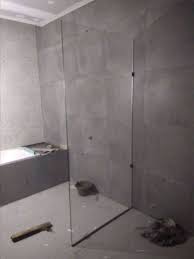 Shower kaca di kamar mandi shower kaca membuat kamar mandi menjadi tampak lebih luas. Jual Kaca Kamar Mandi Tempered Ukuran Suka Suka Suka Suka Lain Lain 810542090