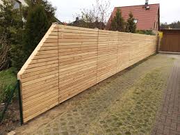 Poolumrandung Holz Selber Bauen Mit Oder Stein Mobel Inspiration Und Innenraum Ideen 26 Holzzaun Elemente Kaufen Larg Wooden Fence Exterior Design Wooden Doors