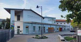 Ampliamento e ristrutturazione della scuola elementare di Fi&egrave; allo ...