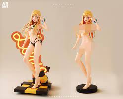 16 Scale Marin Kitagawa with LED - My Dress-Up Darling Statue - ABsinthe  Studios [In Stock]