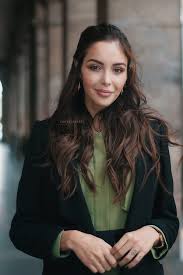 How tall and how much weigh nabilla benattia? Nabilla Benattia Nabilla Benattia Avant Le Defile Franck S Flickr