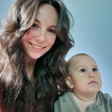 Hali Morgan's Instagram, Twitter & Facebook