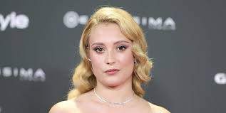 Sale a la luz el motivo por el que Ana Garcés, Jana en 'La Promesa', no  estará en la nueva serie de Telecinco tras ser anunciada como fichaje