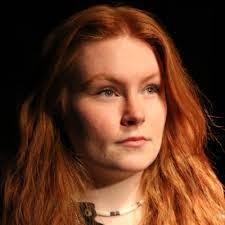 Ella Kenny's Instagram, Twitter & Facebook