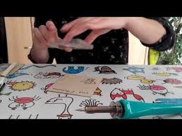 Comment Utiliser Le Pyrograveur De Chez Action Youtube Pyrograveur Carte Carterie