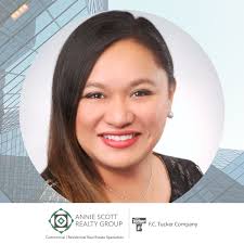 Who can complete a building overhaul with concrete, plumbing, electrical  and structural experience in Abilene, Kansas?