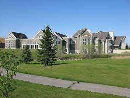 A 3 2 Million 6 Bedroom 8 5 Bathroom Home In Fargo With An Indoor Pool And Movie Theater Expensive Houses Luxury Homes Best Places To Live
