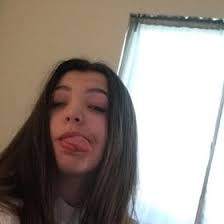 Emilie Mccall's Instagram, Twitter & Facebook