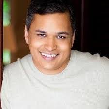 Janet Vella's Instagram, Twitter & Facebook